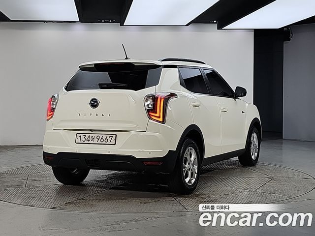 Ssangyong TIBOLI из Кореи Encar