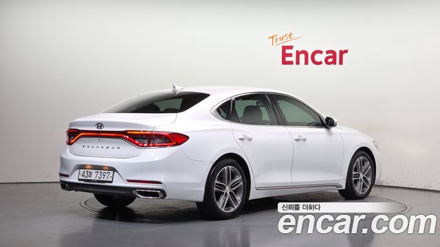 Hyundai Grandeur из Кореи Encar