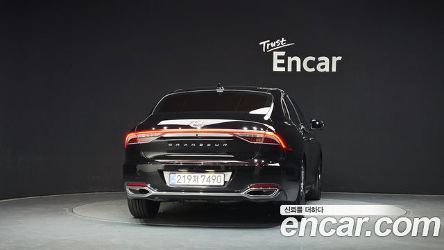 Hyundai Grandeur из Кореи Encar