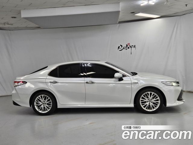 Toyota Camry из Кореи Encar
