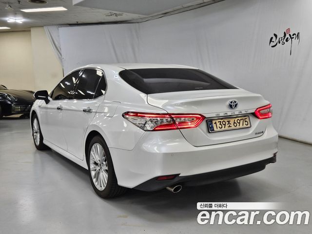 Toyota Camry из Кореи Encar