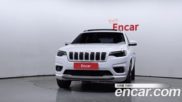 Jeep Cherokee 3.2 Overland AWD — пробег 38 913 км — фото 3 из 5