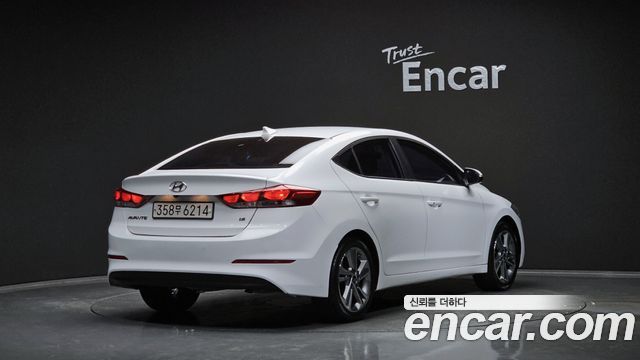 Hyundai AVANTE из Кореи Encar