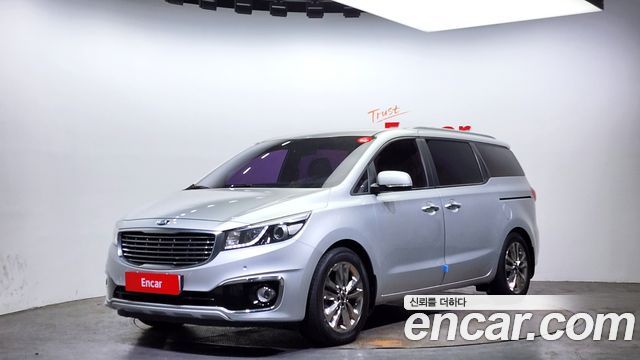 Kia Carnival 9-seater Prestige — пробег 117 612 км — фото 1 из 5