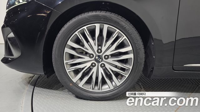 Kia K7 из Кореи Encar