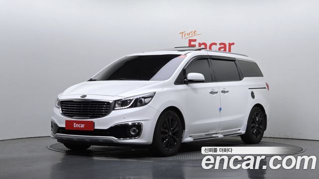 Kia Carnival из Кореи Encar