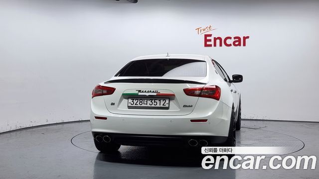 Maserati Ghibli из Кореи Encar