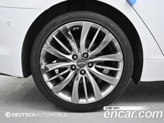 Hyundai Genesis из Кореи Encar
