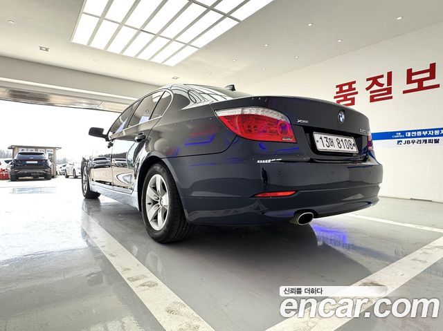 BMW 5-Series 520i Sedan — пробег 117 663 км — фото 5 из 5
