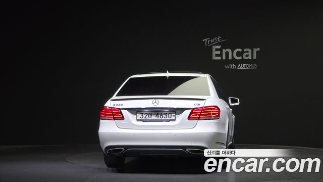 Mercedes-Benz E-Class E220 CDI Avantgarde — пробег 230 507 км — фото 4 из 5