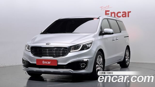 Kia Carnival 9-seater Prestige — пробег 156 942 км — фото 1 из 5