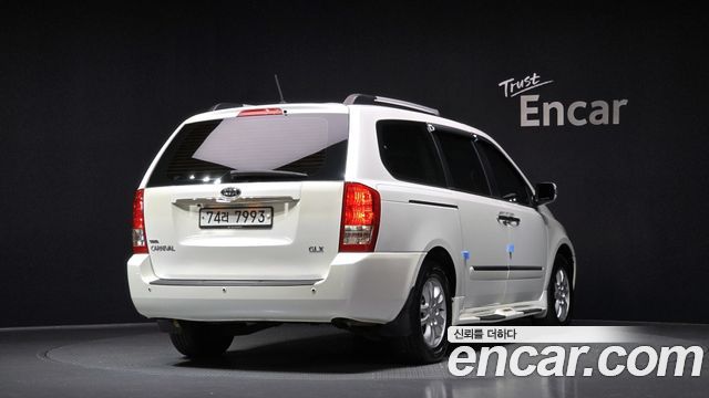 Kia Carnival из Кореи Encar