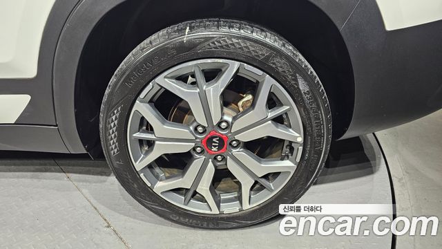 Kia Seltos из Кореи Encar