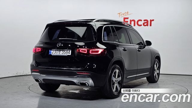 Mercedes-Benz GLB-Class из Кореи Encar