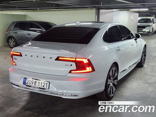 Volvo S90 B6 AWD Ultimate Bright — пробег 11 696 км — фото 3 из 5