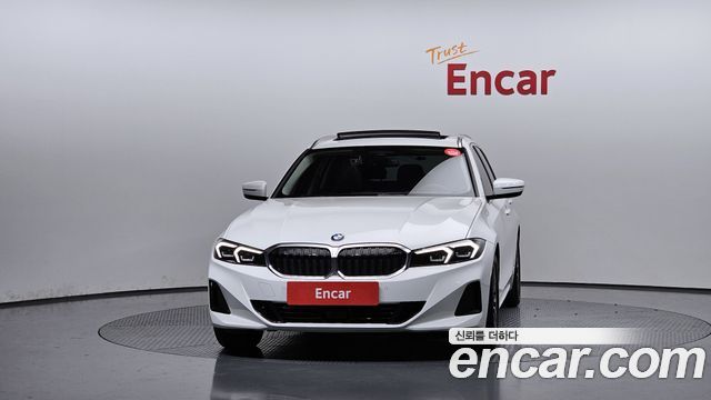 BMW 3-Series 320d Touring — пробег 16 958 км — фото 3 из 5