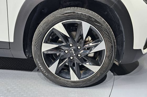 Kia Seltos Gasoline 1.6 Turbo 4WD Gravity — пробег 27 157 км — фото 5 из 5
