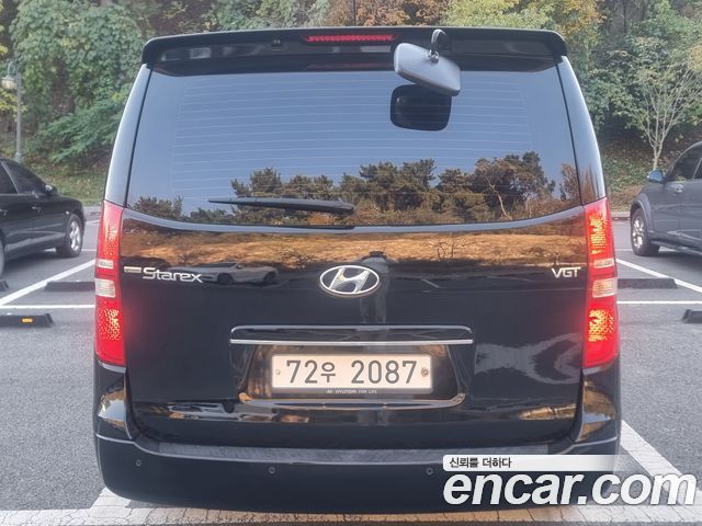 Hyundai Starex Wagon 12-Seater Modern — пробег 173 438 км — фото 4 из 5