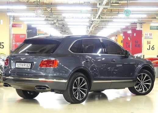 Bentley Bentayga 6.0 W12 — пробег 55 641 км — фото 3 из 5
