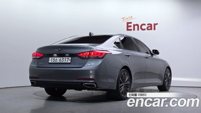 Hyundai Genesis из Кореи Encar