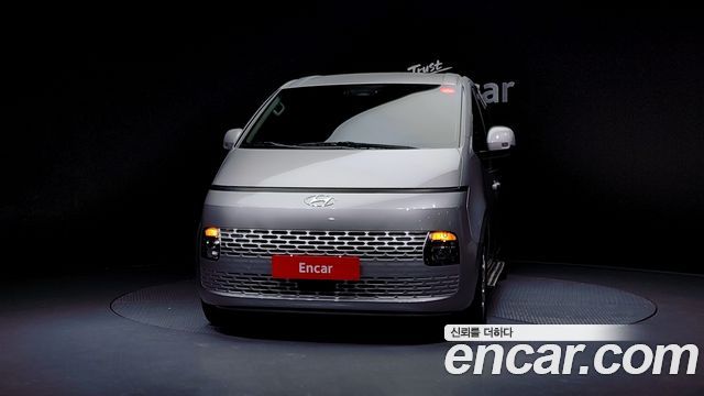 Hyundai Staria Tourer 9-Seater Modern — пробег 98 630 км — фото 3 из 5