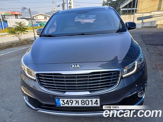 Kia Carnival из Кореи Encar