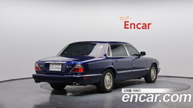 Jaguar Daimler из Кореи Encar