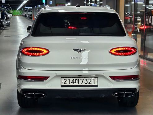 Bentley Bentayga 4.0 V8 — пробег 45 773 км — фото 3 из 5
