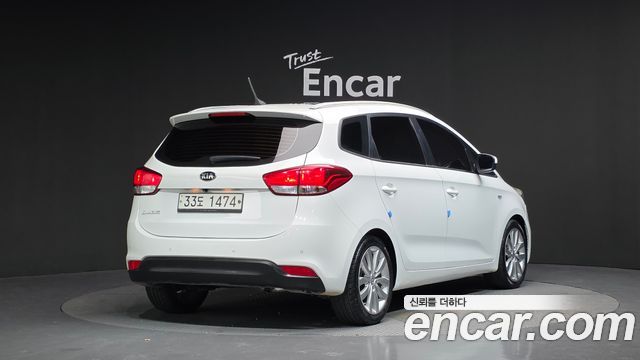 Kia Carens из Кореи Encar
