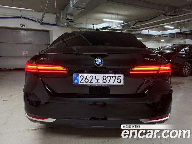 BMW 5-Series 530i xDrive — пробег 1 825 км — фото 5 из 5