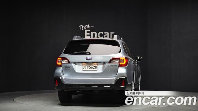 Subaru Outback из Кореи Encar