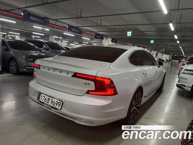 Volvo S90 B5 Ultimate Bright — пробег 74 000 км — фото 5 из 5