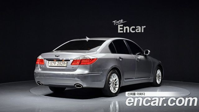 Hyundai Genesis из Кореи Encar