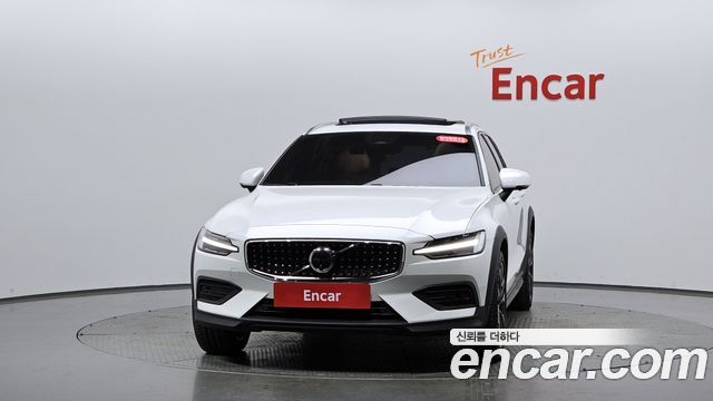 Volvo V60 из Кореи Encar