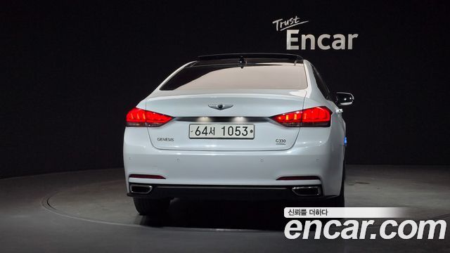 Hyundai Genesis из Кореи Encar