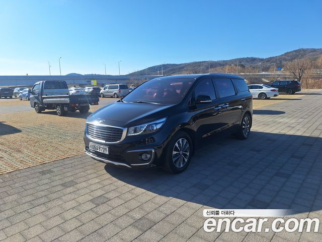 Kia Carnival из Кореи Encar