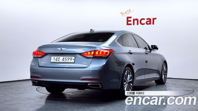 Hyundai Genesis из Кореи Encar