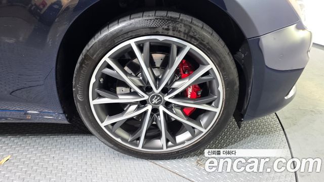 Maserati Ghibli из Кореи Encar