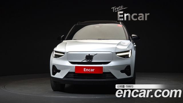Volvo XC40 Twin Ultimate — пробег 17 720 км — фото 3 из 5