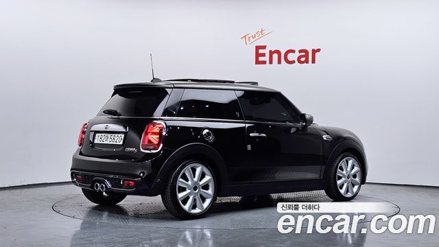 Mini Cooper из Кореи Encar