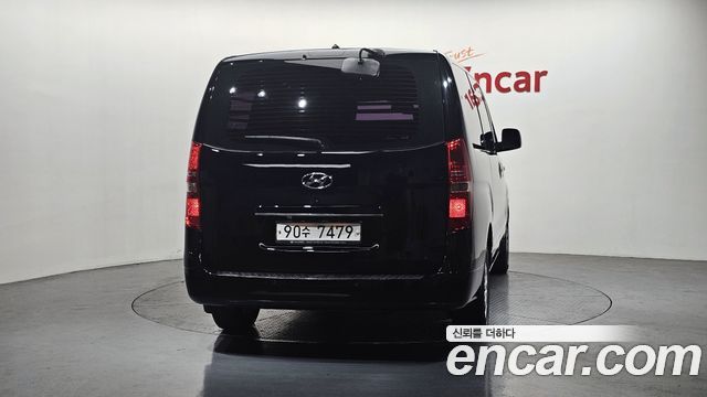 Hyundai Starex 5-Seater VAN Smart — пробег 105 062 км — фото 4 из 5