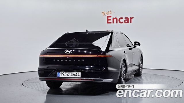 Hyundai Grandeur 3,5 Gasoline 4WD Premium — пробег 50 081 км — фото 4 из 5