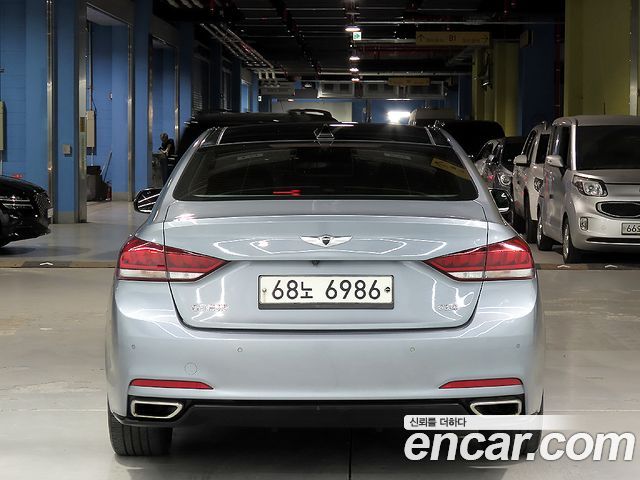 Hyundai Genesis из Кореи Encar