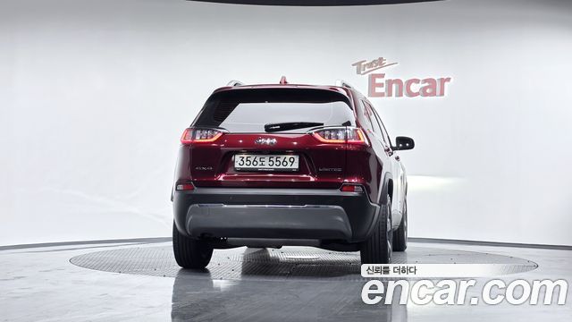 Jeep Cherokee из Кореи Encar