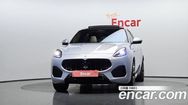 Maserati Grecale из Кореи Encar