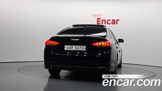 Hyundai Genesis из Кореи Encar
