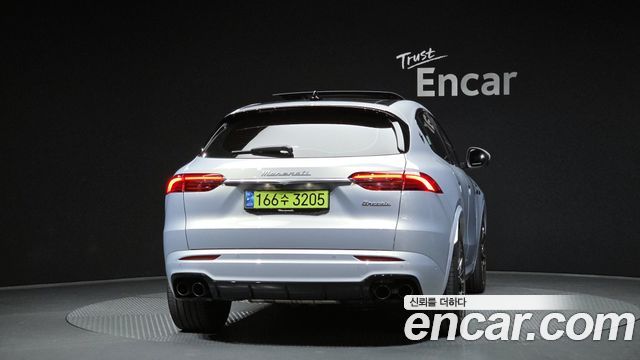 Maserati Grecale из Кореи Encar