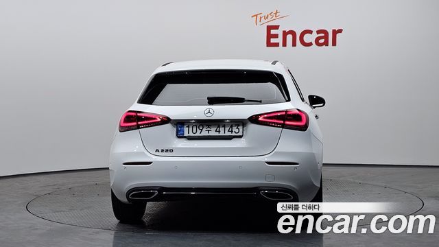 Mercedes-Benz A-Class из Кореи Encar