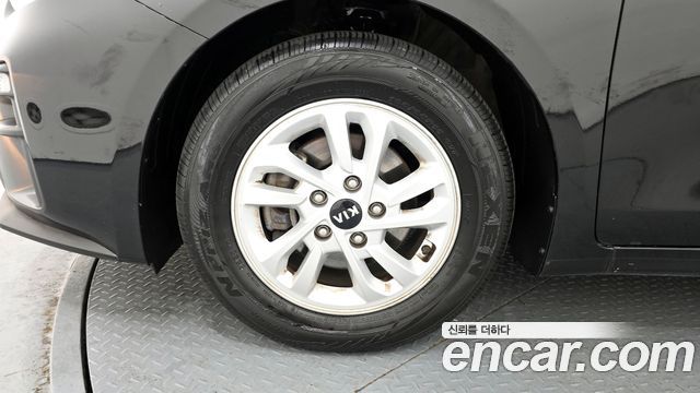 Kia K3 из Кореи Encar