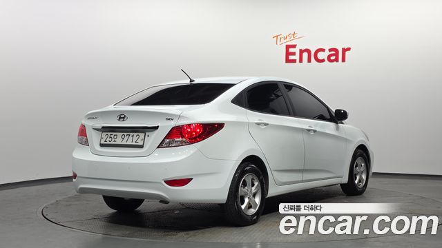 Hyundai Accent из Кореи Encar